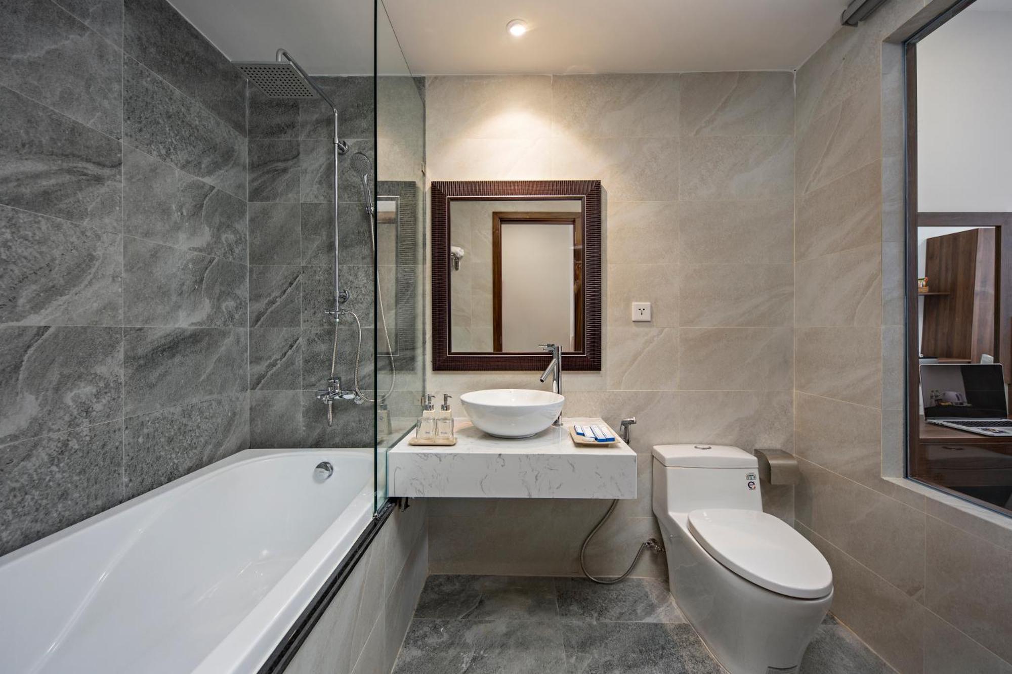 Capecia Danang Hotel And Apartment Exteriör bild